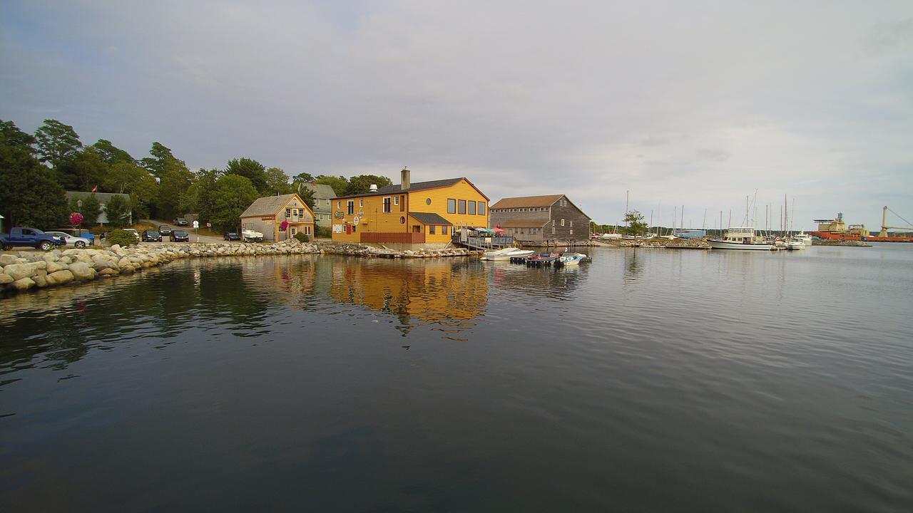 Inner Harbor Inn Shelburne Εξωτερικό φωτογραφία